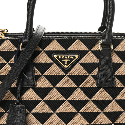Jacquard Saffiano Triangolo Symbole Embroidered Small Galleria Double Zip Tote Black Corda