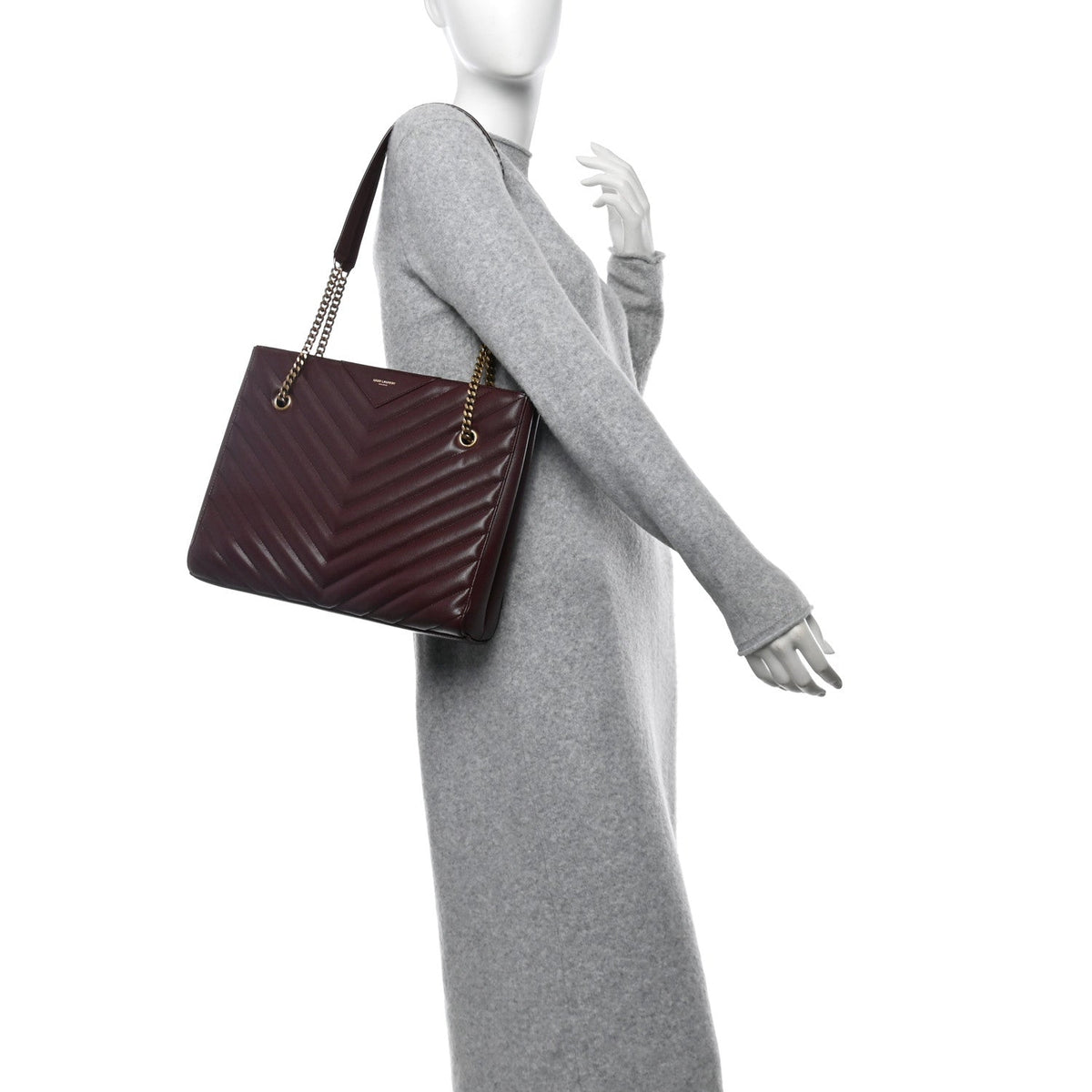 Grain de Poudre Matelasse Chevron Medium Tribeca Shopping Bag Rouge Legion