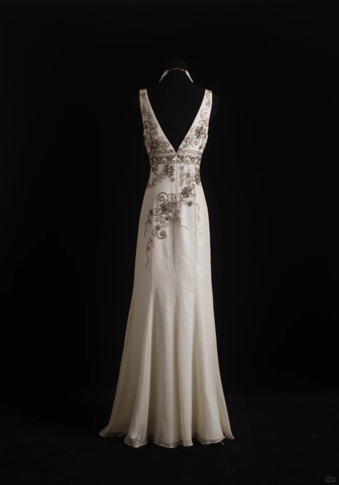 Vintage A Line V Neck Exquisite Beaded Chiffon Prom Dress Wedding Guest Dress SH5336