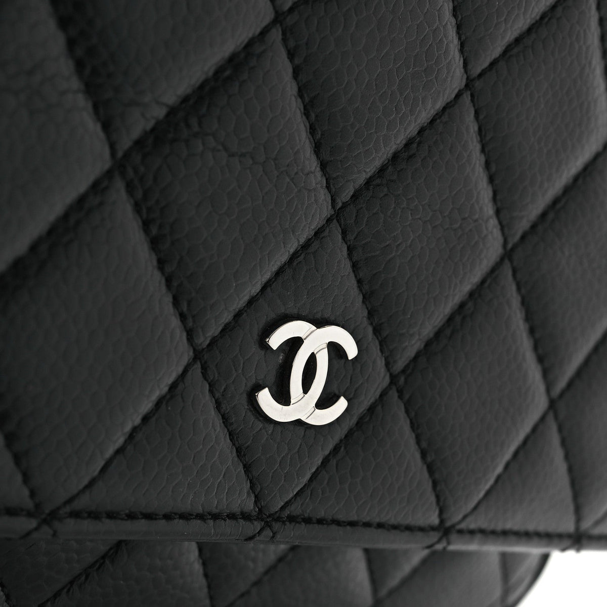 Caviar Quilted Wallet On Chain WOC Black