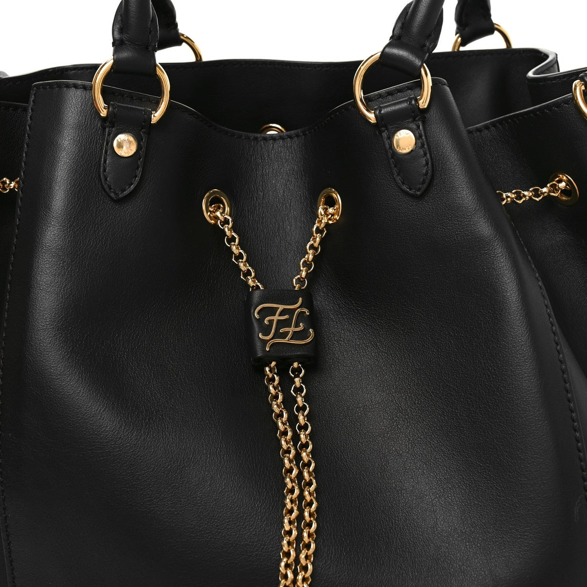 Vitello Grace King Karligraphy Chain Bucket Bag Black Bisquit