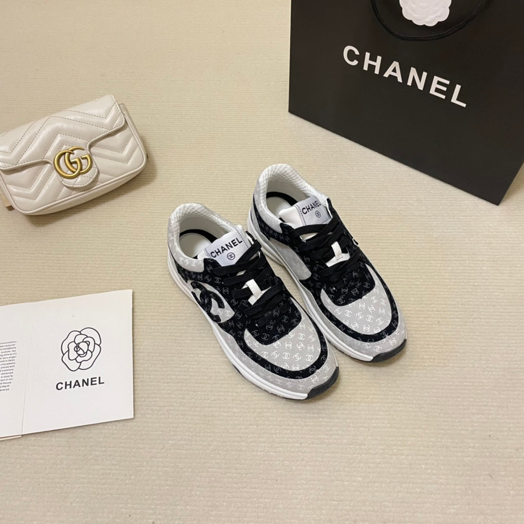 Luxury  Sneaker  CHL 056