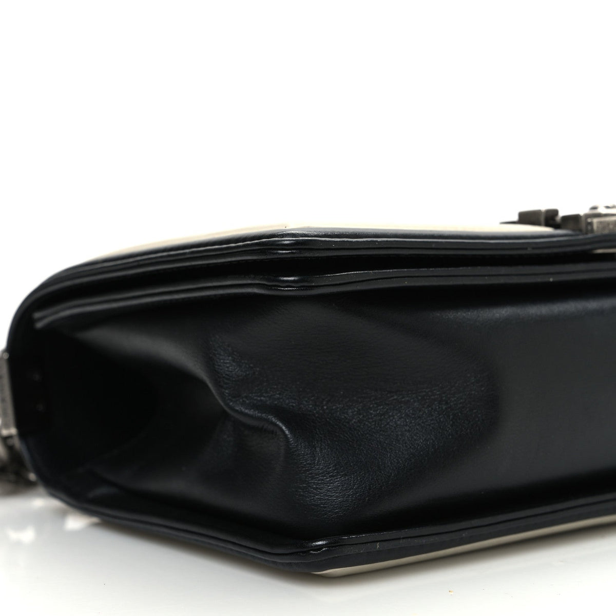 Calfskin Pleated Medium Boy In Rome Flap Black White