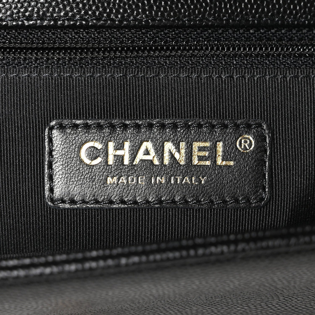 Caviar Quilted New Medium Boy Flap Black