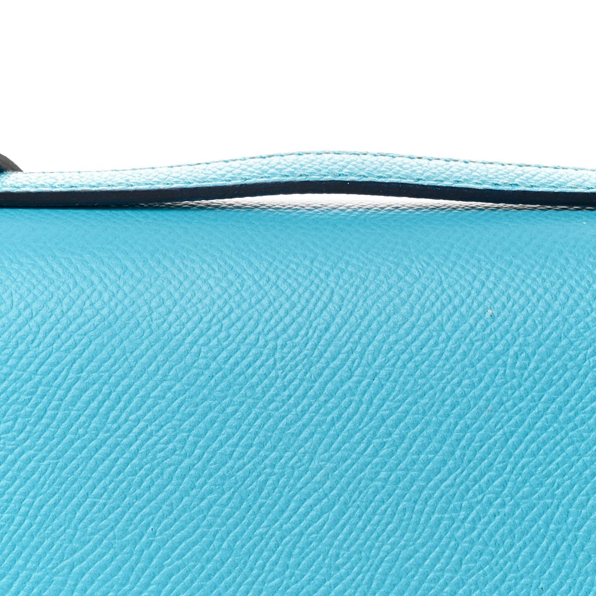 Epsom Enamel Constance 18 Bleu Du Nord Rouge de Coeur