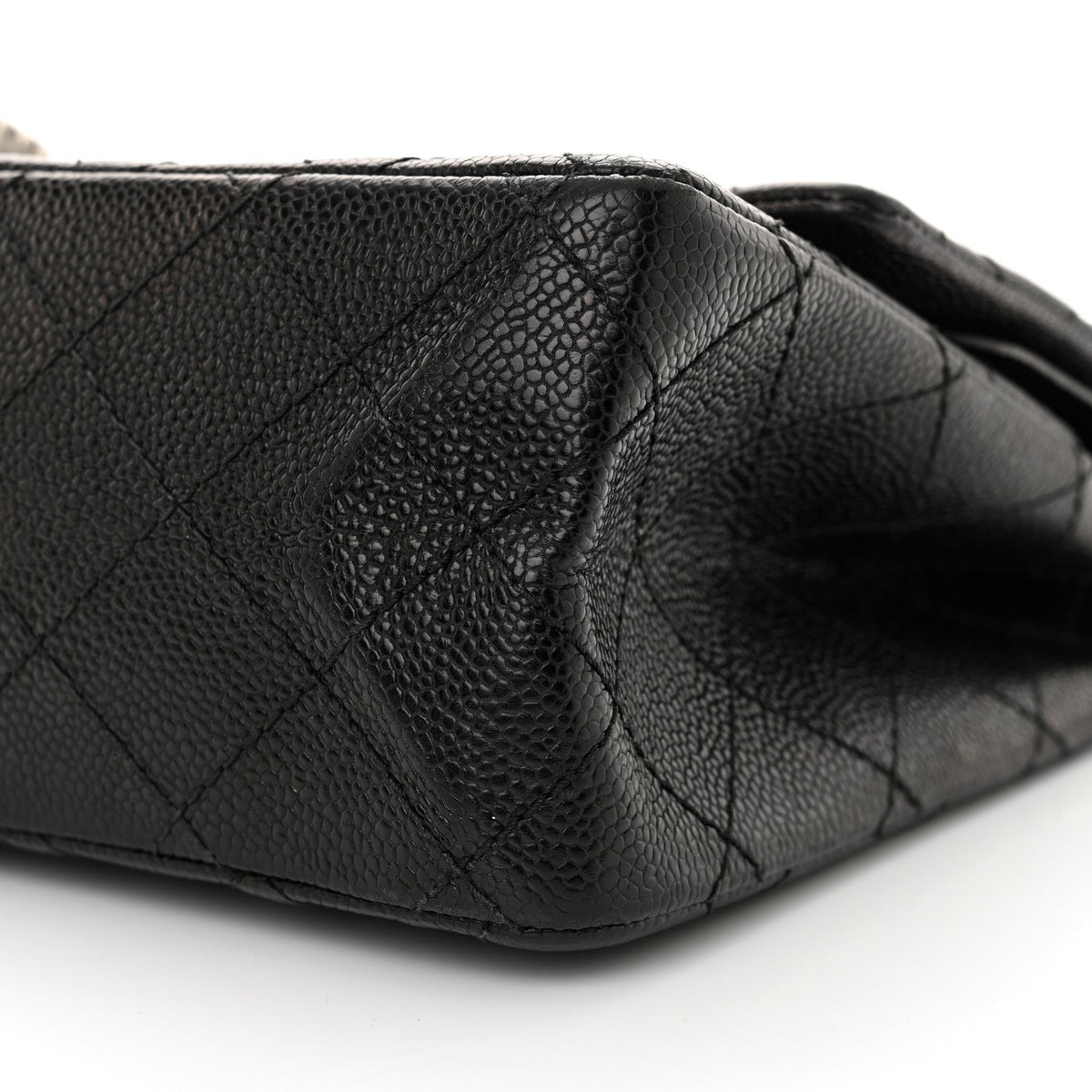 Caviar Quilted 2.55 Reissue 226 Flap Black