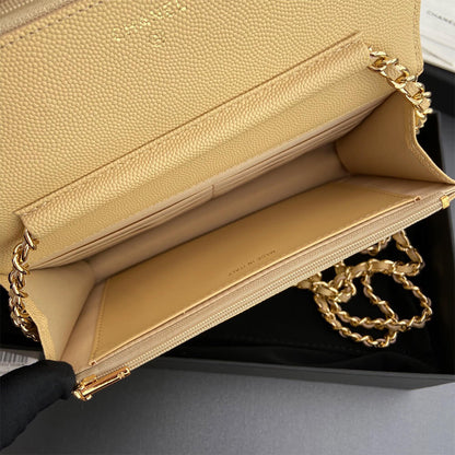 CHANEL Classic Wallet On Chain