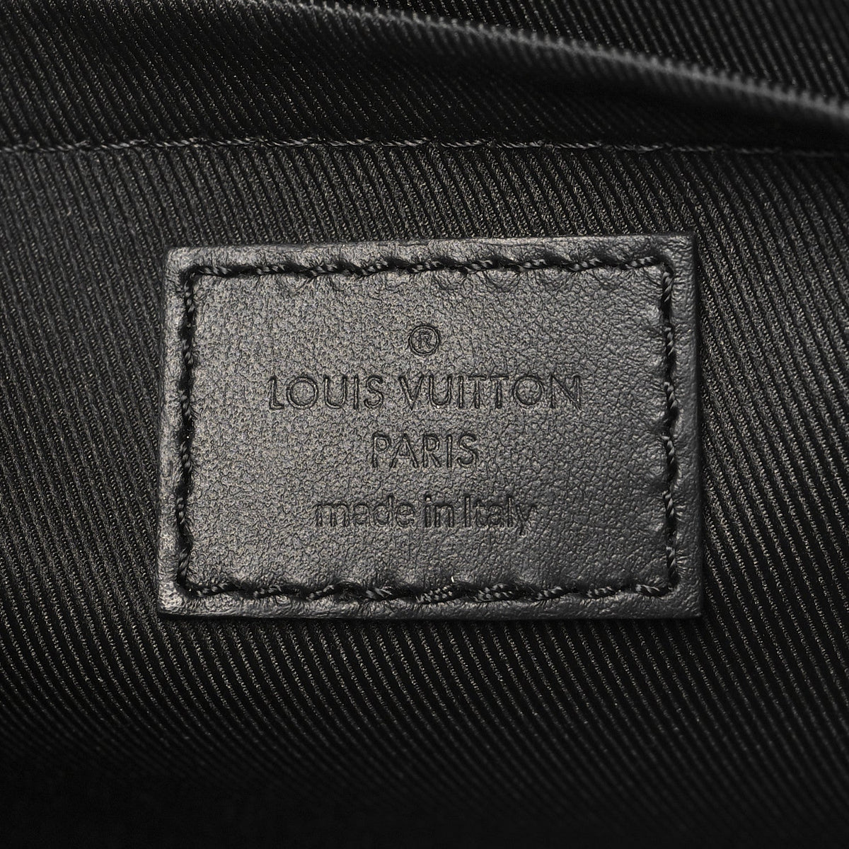 Taurillon Monogram Sac Plat 24H Black