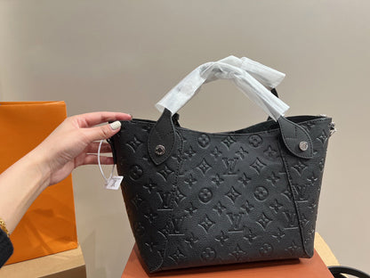 Louis Vuitton Blossom MM Tote Bag ‘Black’
