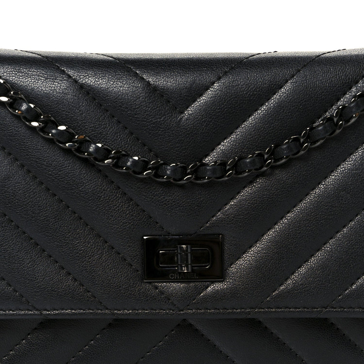 Sheepskin Chevron Reissue Wallet On Chain WOC So Black