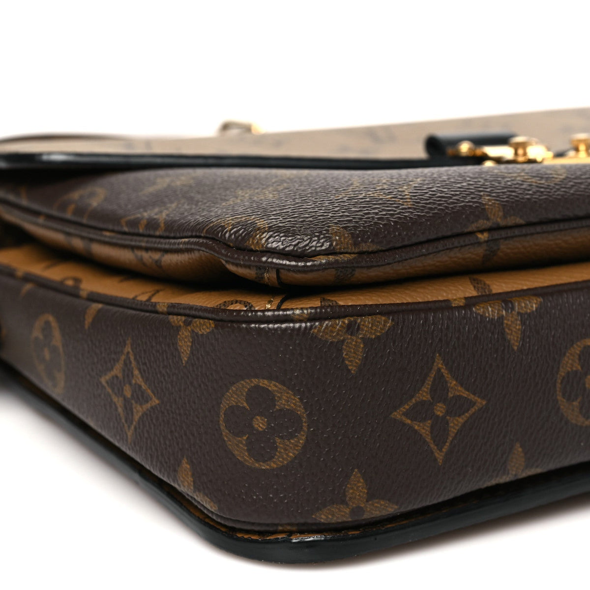 Reverse Monogram Pochette Metis