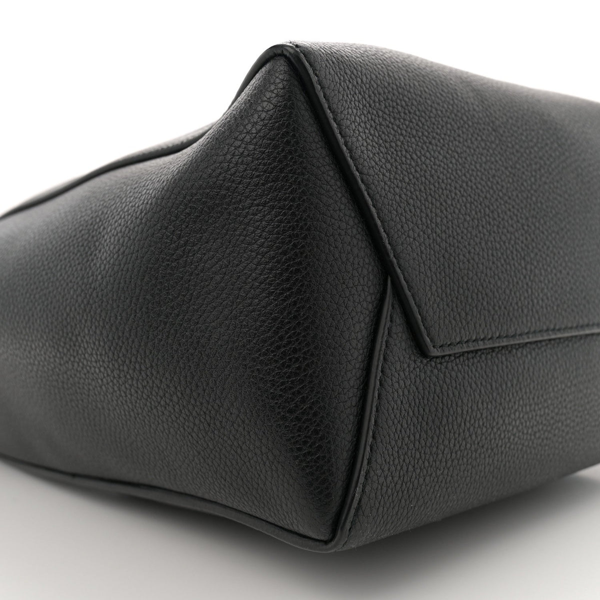 Soft Grained Calfskin Small Sangle Bucket Bag Black