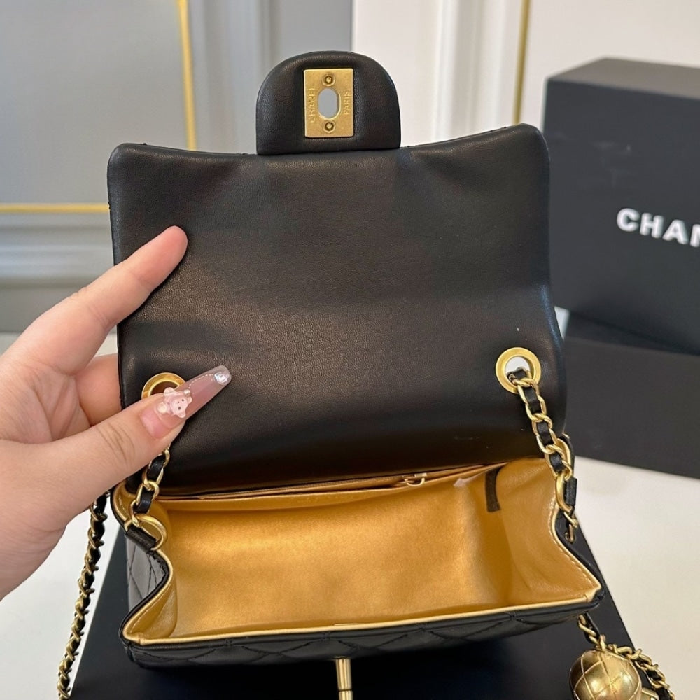 CHANEL CLASSIC MINI CROSSBODY BAG BLACK 16CM A35200 Y04059 94305