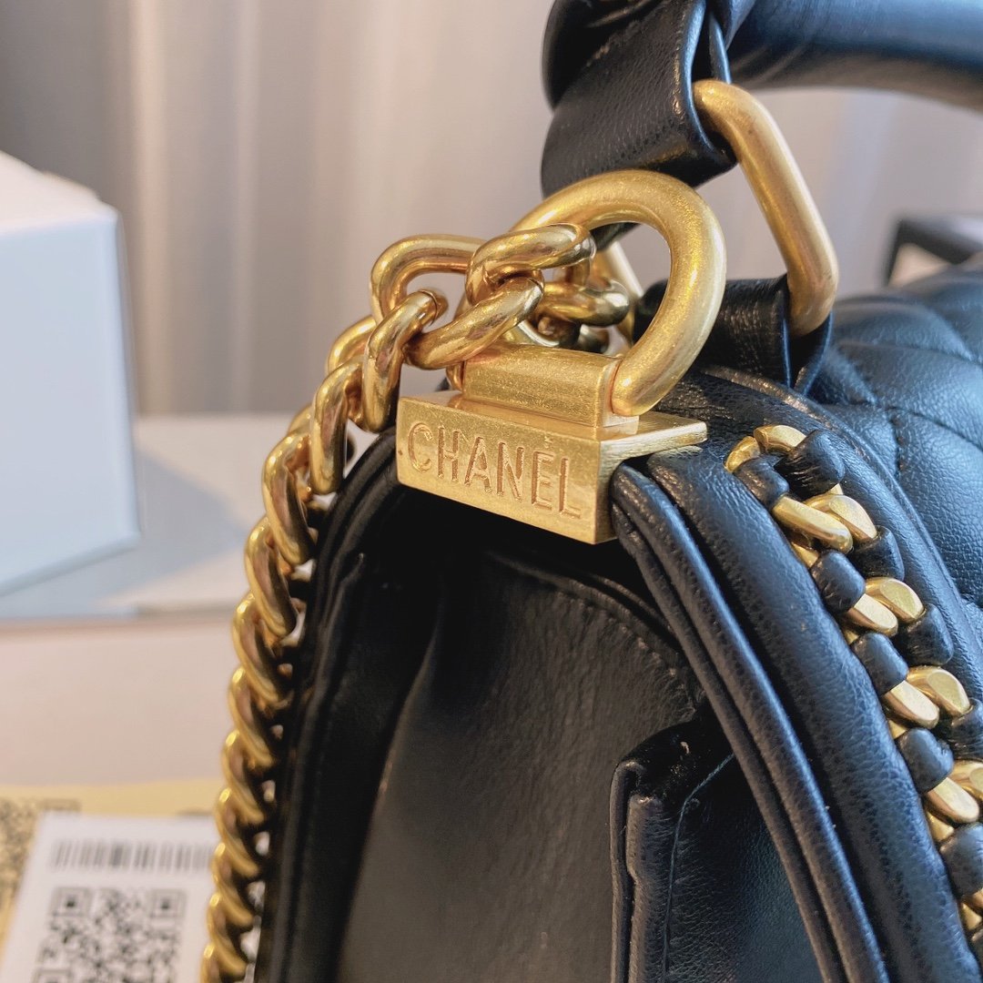 CHANEL Boy Chanel