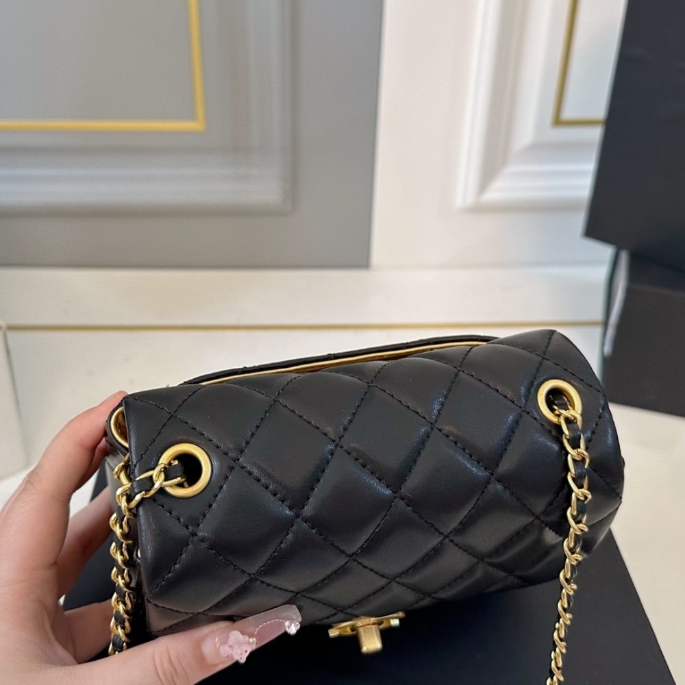 CHANEL CLASSIC MINI CROSSBODY BAG BLACK 16CM A35200 Y04059 94305