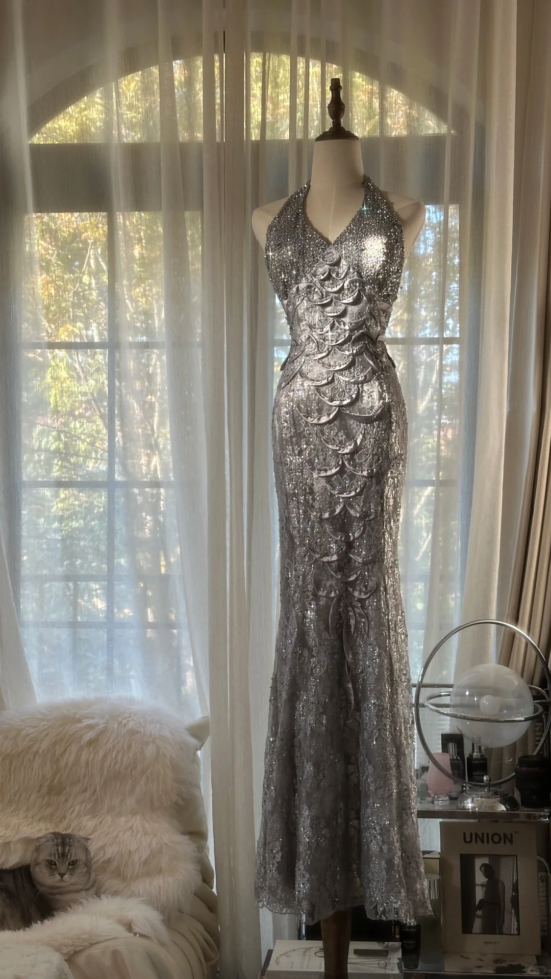 Vintage Silvery V-neck Sparkling Sequin Design Romantic Chiffon Evening Dress Prom Dress D1516