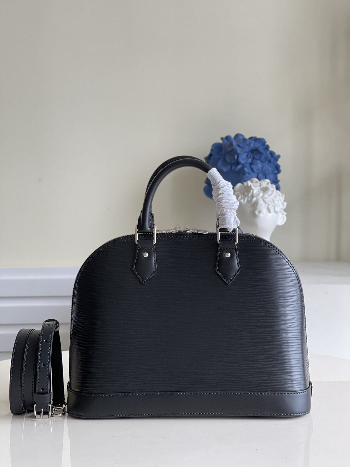 Louis Vuitton Alma BB M40862