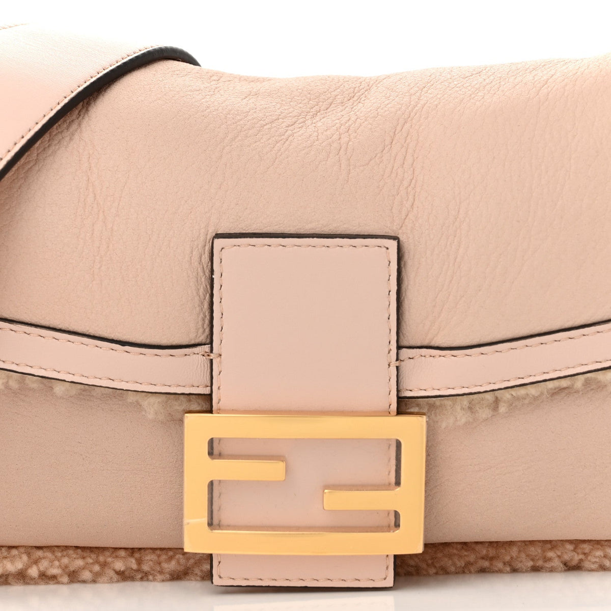 Sheepskin Nappato Shearling Baguette Soap