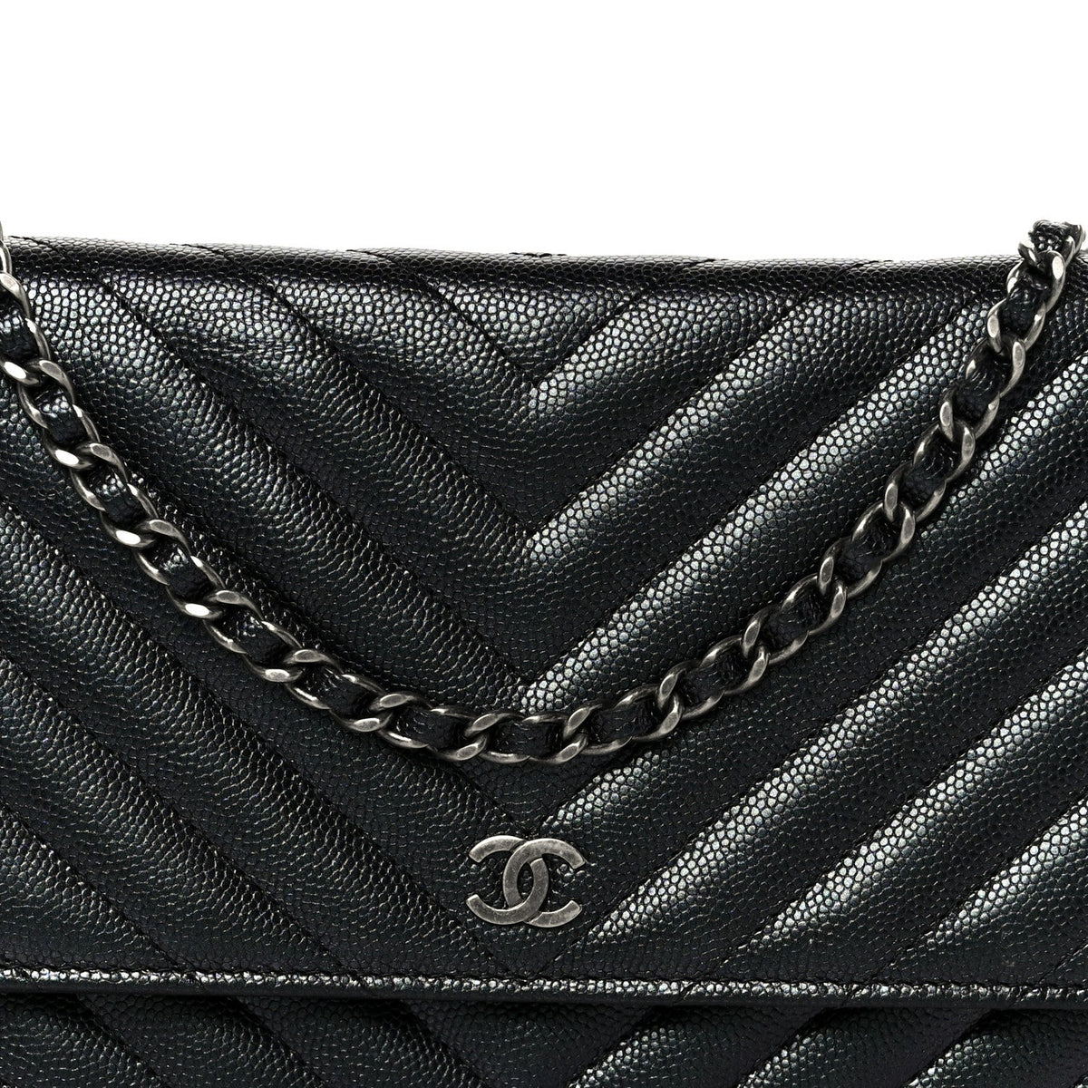 Iridescent Caviar Chevron Quilted Wallet On Chain WOC Black