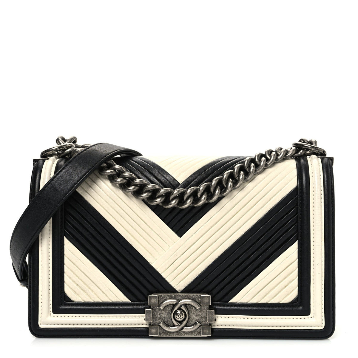 Calfskin Pleated Medium Boy In Rome Flap Black White