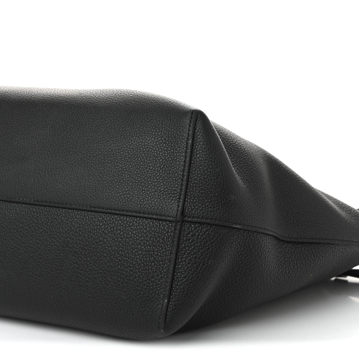 Grained Calfskin Triomphe Medium Cabas Anais Black