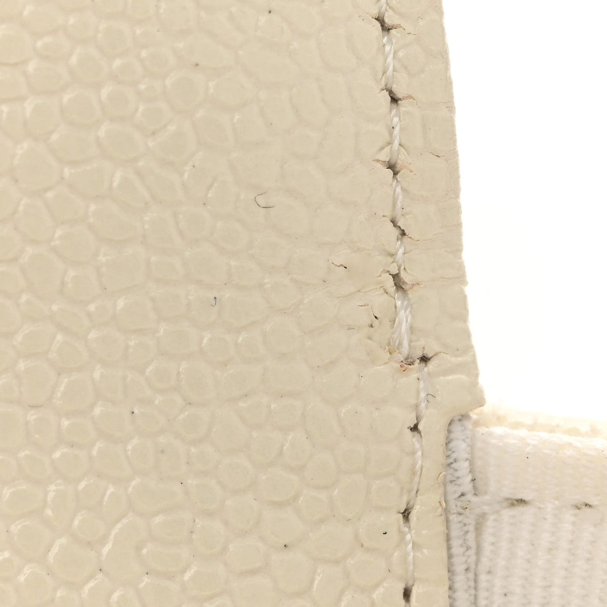 Shiny Caviar Quilted Chain Melody Belt Bag White