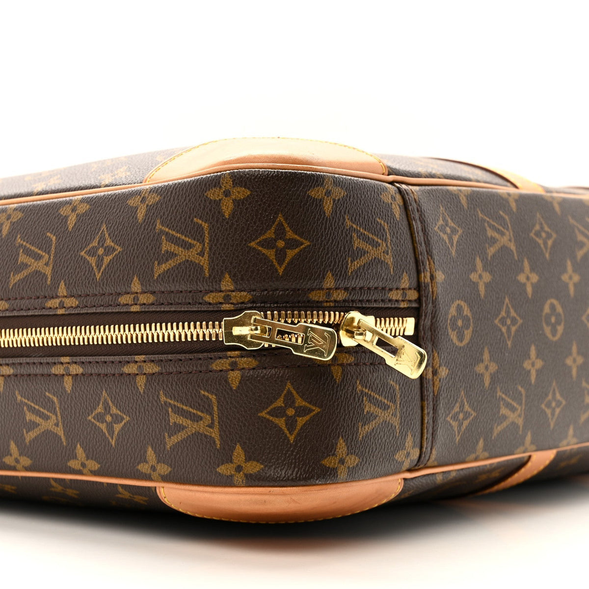 Monogram Sirius 55