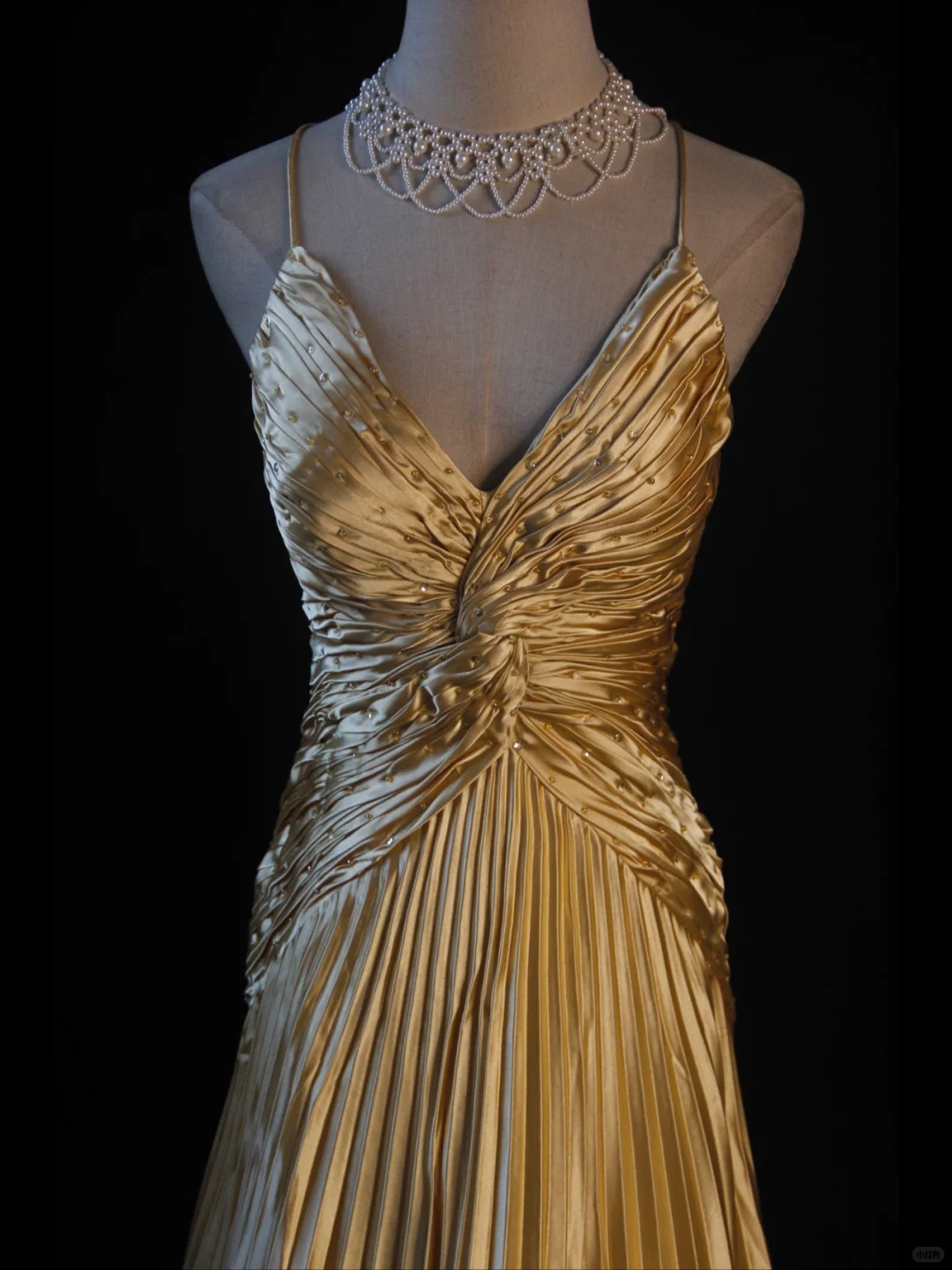 Vintage Gold A Line Spaghetti Straps Pleated Beaded Satin Prom Dress Graduation Prom Dress SH5188
