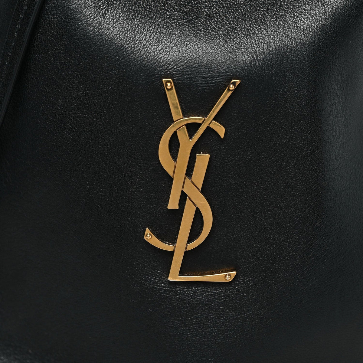 Lambskin Pochon Shoulder Bag Black