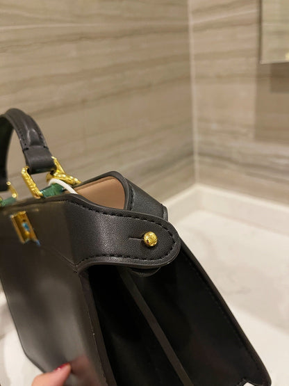 Fendi Peekaboo