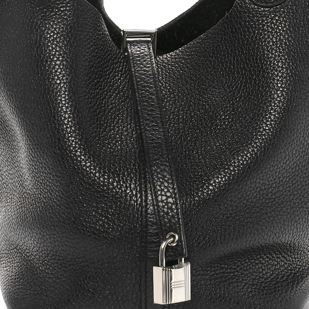 Taurillon Clemence Picotin Lock 22 MM Black