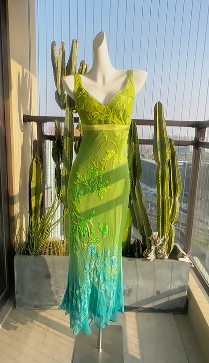 Stunning Vintage Sheath V Neck Beaded Green Blue Ombre Chiffon Prom Dress SH5177