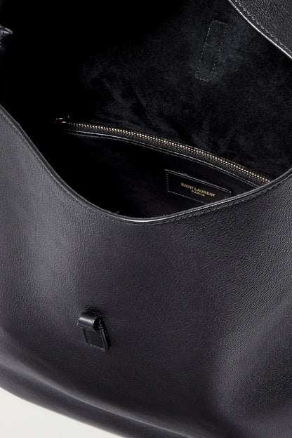 SAINT LAURENT Le 5 à 7 Supple large leather shoulder bag