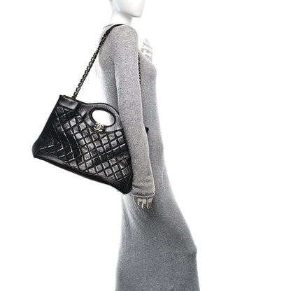 Shiny Crumpled Calfskin Quilted Large 31 Shopping Bag Black