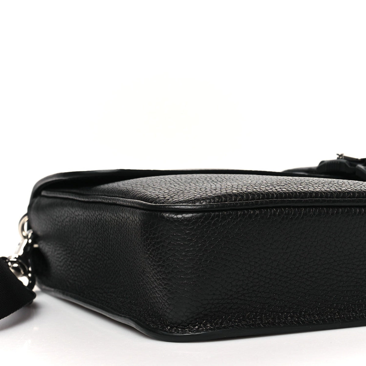 Calfskin Web Medium Business Case Black