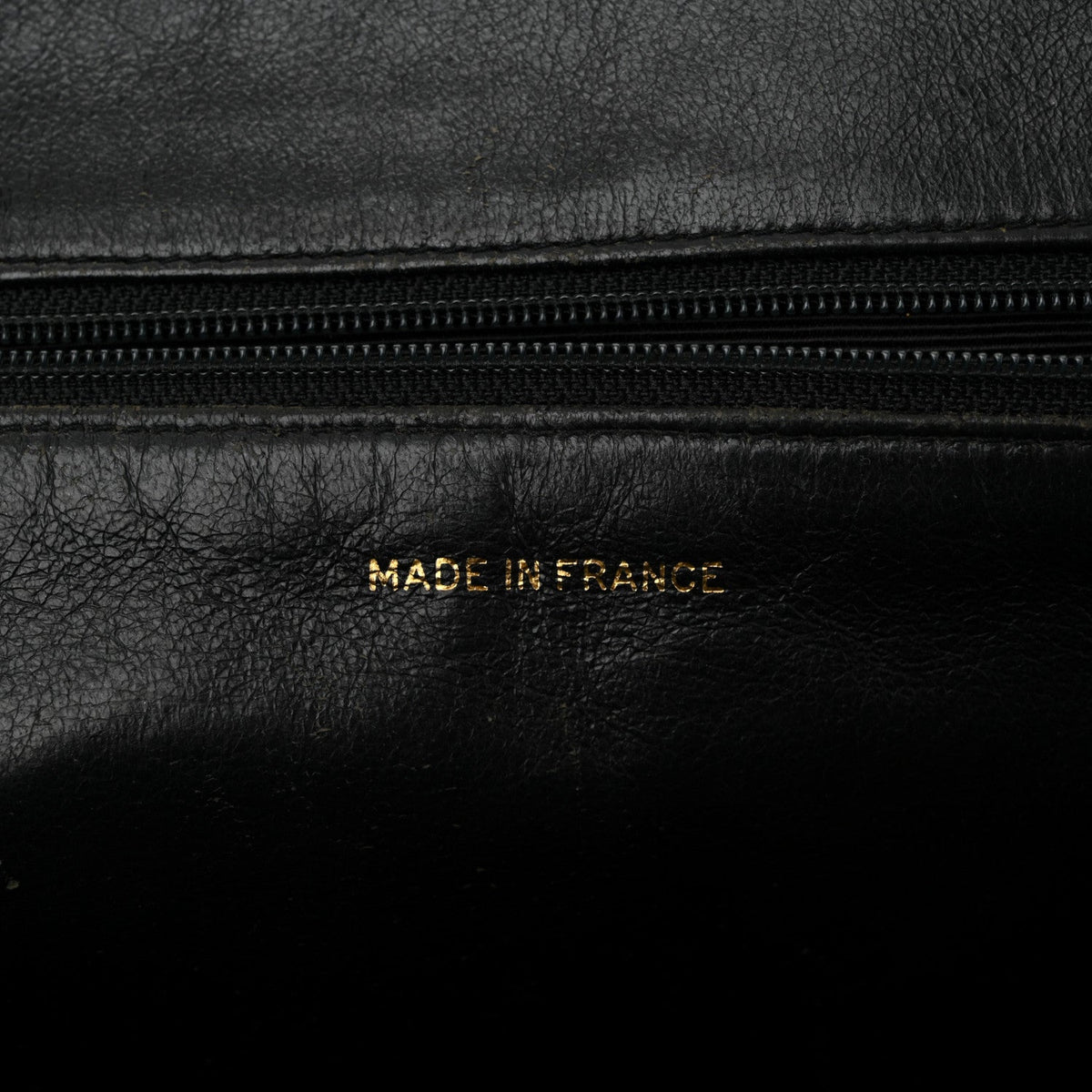 Caviar CC Tote Black