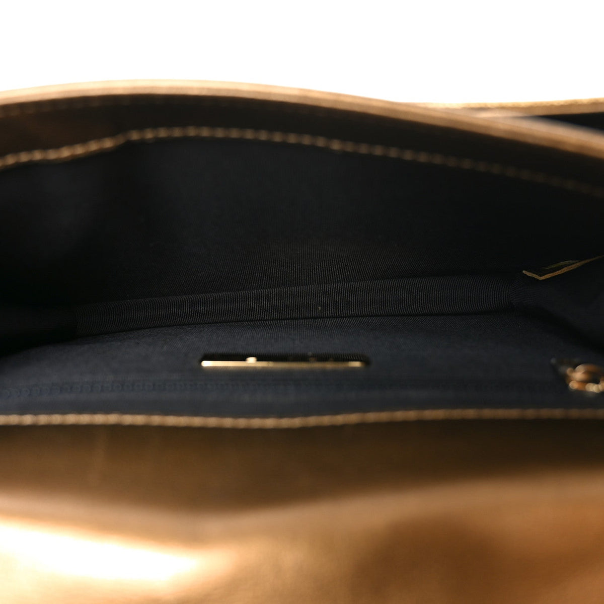 Metallic Calfskin Caviar Quilted Chain Handle Flap Gold