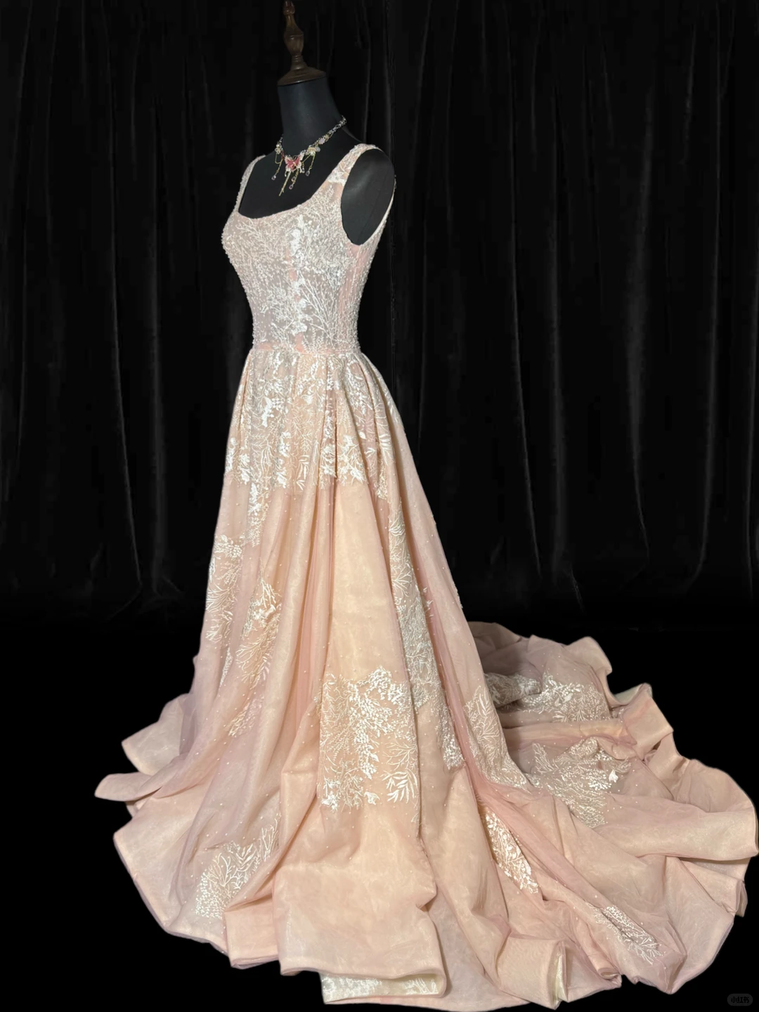 Vintage A Line Straps Exquisite Beaded Embroidery Tulle Prom Dress Evening Dress SH5602