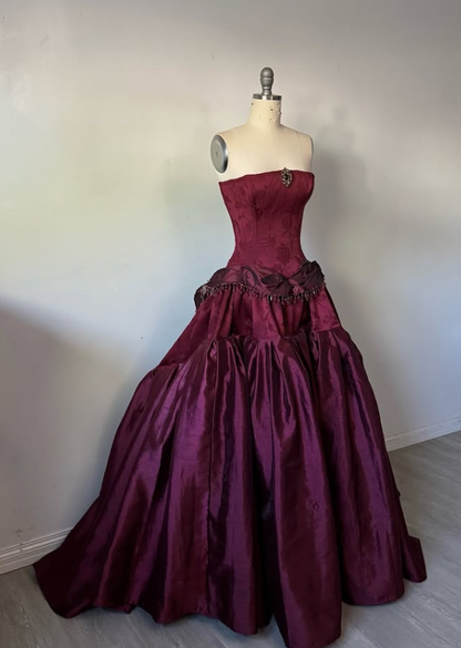 Vintage A Line Strapless Exquisite Beaded Burgundy Satin Prom Dress Wedding Guest Dress SH5400