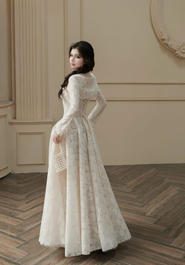 Sweety A Line Spaghetti Straps Long Sleeve White Lace Long Prom Dress SH5296