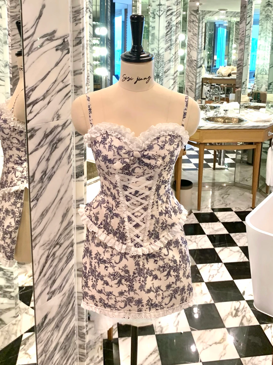 Two Piece Sheath Strapless Blue Print Floral Satin Short Prom Dress Homecoming Dress SH5839
