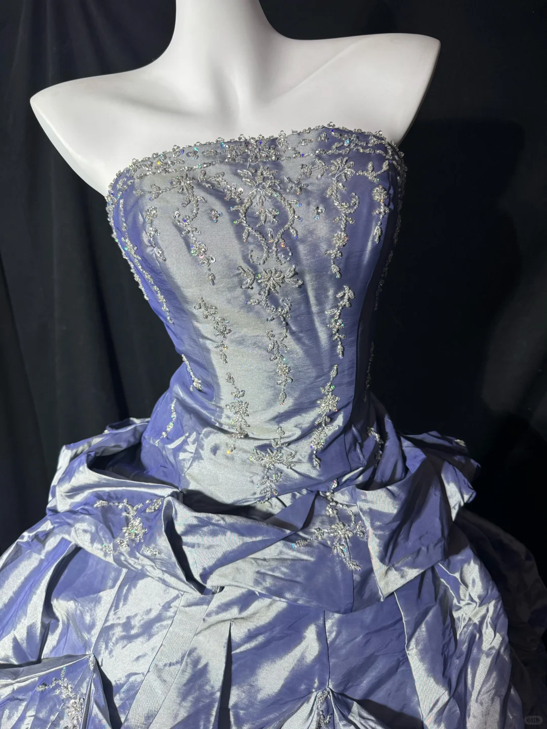 Vintage Ball Gown Strapless Beaded Purple Satin Prom Dress Graduation Prom Dress SH5492