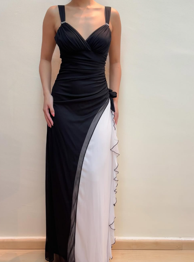 Unique Sheath Spaghetti Strap Black White Chiffon Prom Dress Evening Dress SH2222