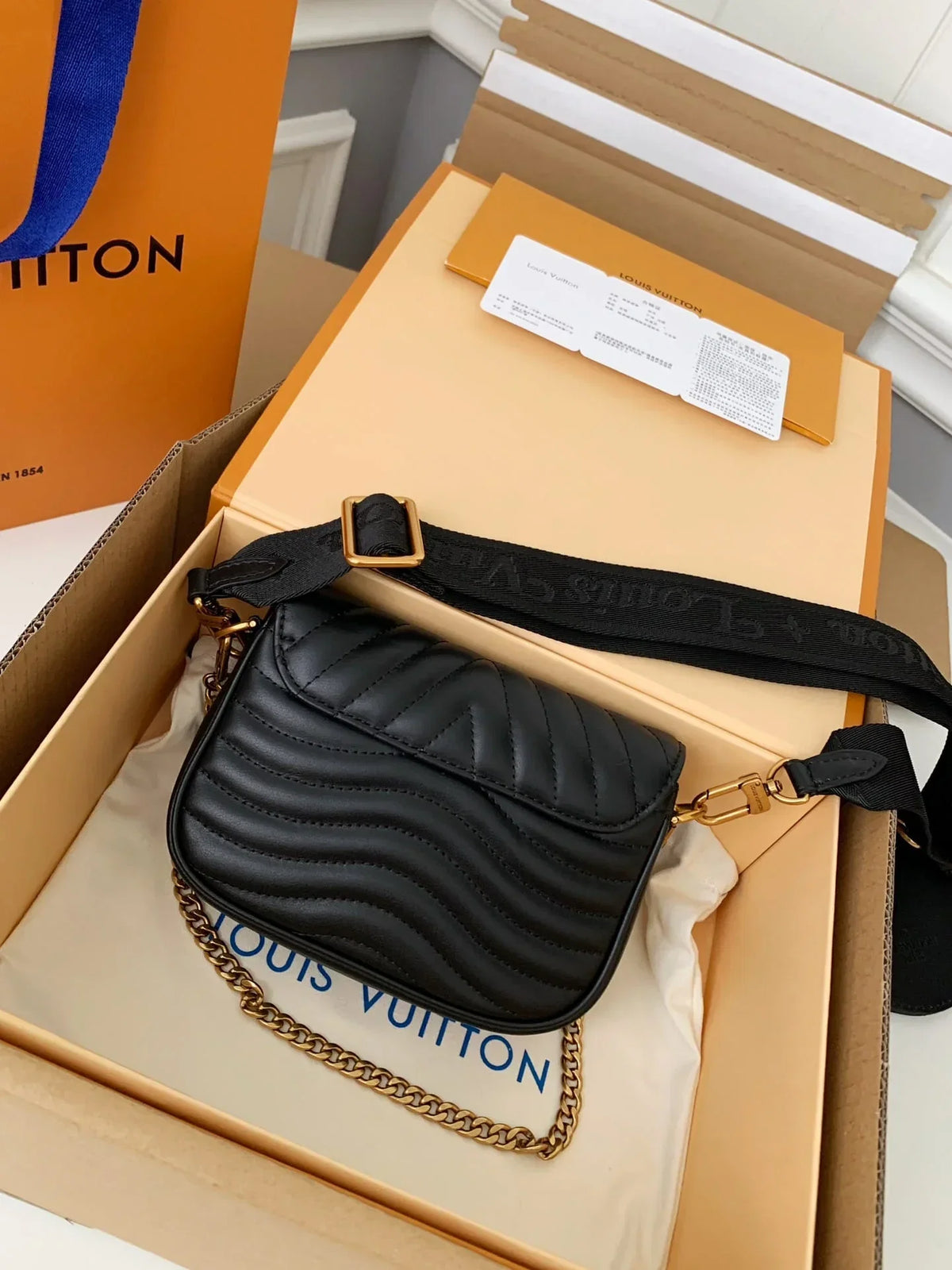 Louis Vuitton NEW WAVE MULTI-POCHETTE Handbag
