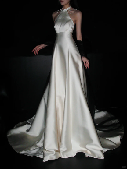 Stunning Black Tulle Bow A Line Halter Pearl White Satin Long Wedding Dress SH5976