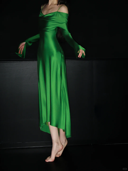 Stunning Green A Line Long Sleeve Satin Prom Dress SH5555