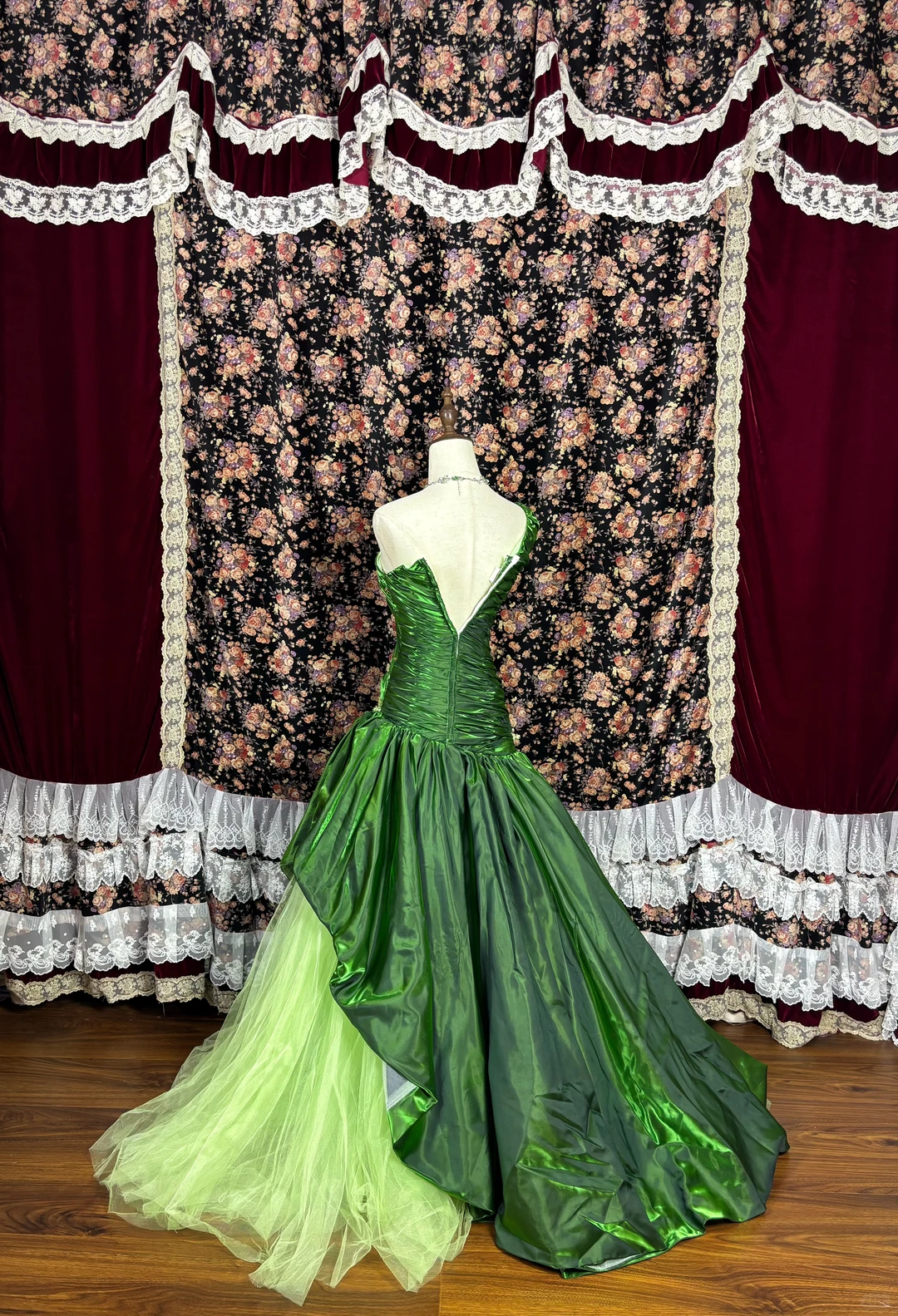 Vintage Bright Green Ball Gown One Shoulder Beaded Satin Tulle Prom Dress Sweet 16 Dress SH5795