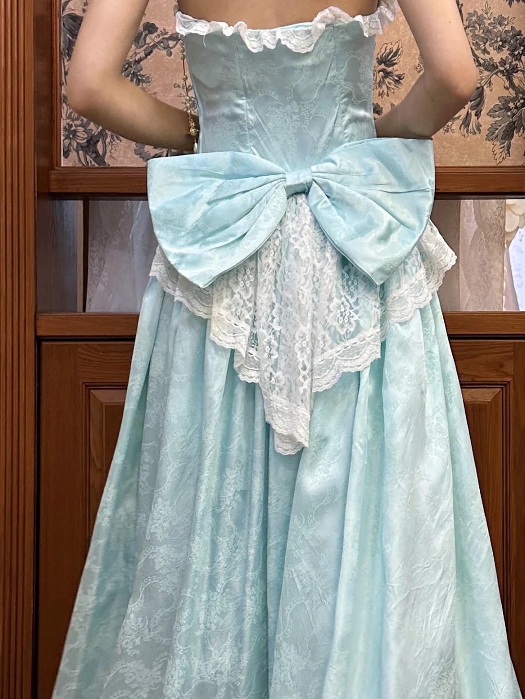 Vintage Blue A Line Straps Print Floral Satin Long Prom Dress with Bow SH5175