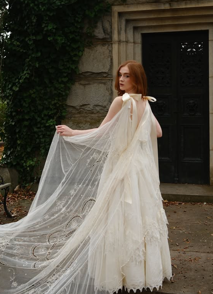 Vintage Ivory A Line Straps Lace Appliques Satin Long Wedding Dress SH6095