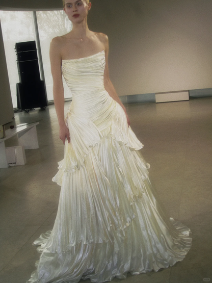 Unique Mermaid Strapless Pleated Ivory Satin Long Wedding Dress SH5097